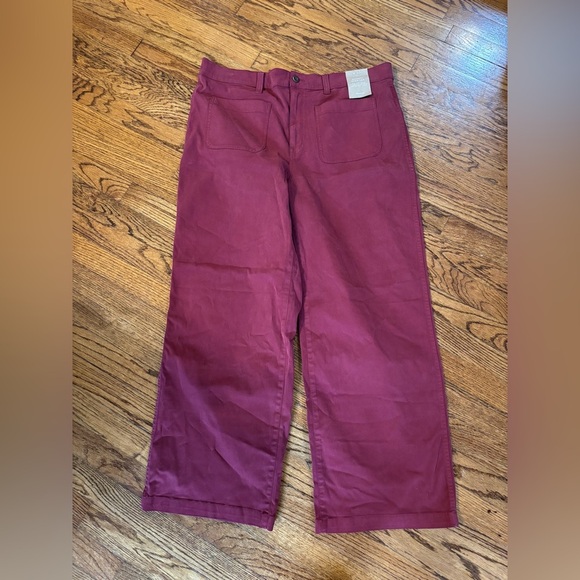 Madewell 
The Emmett Wide-Leg Full-Length Pant in Claret: Patch Pocket - Picture 5 of 10